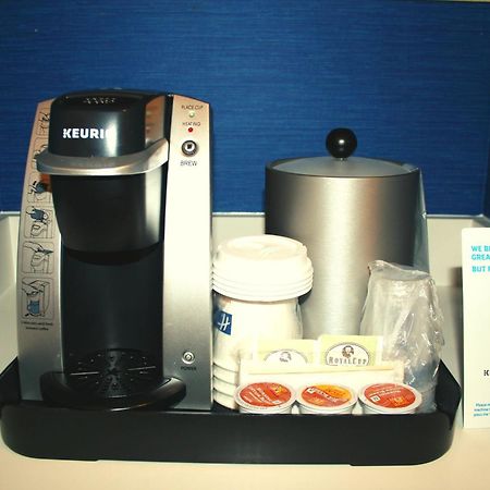 Holiday Inn Express Hotel & Suites Marina By Ihg Ngoại thất bức ảnh