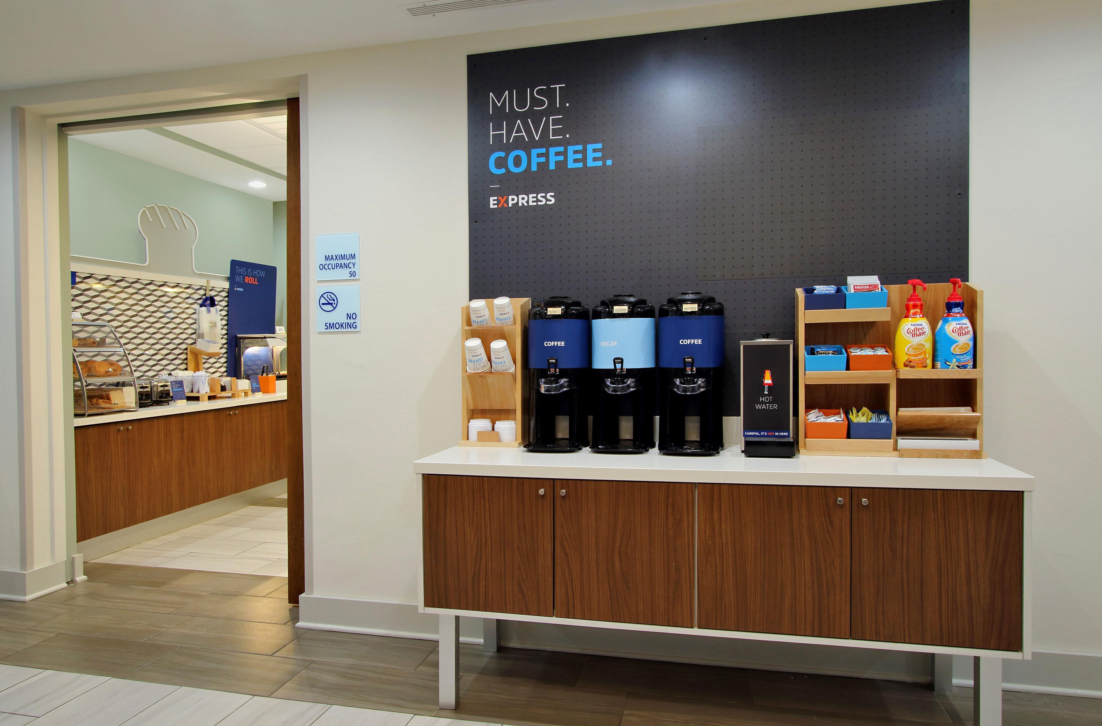 Holiday Inn Express Hotel & Suites Marina By Ihg Ngoại thất bức ảnh