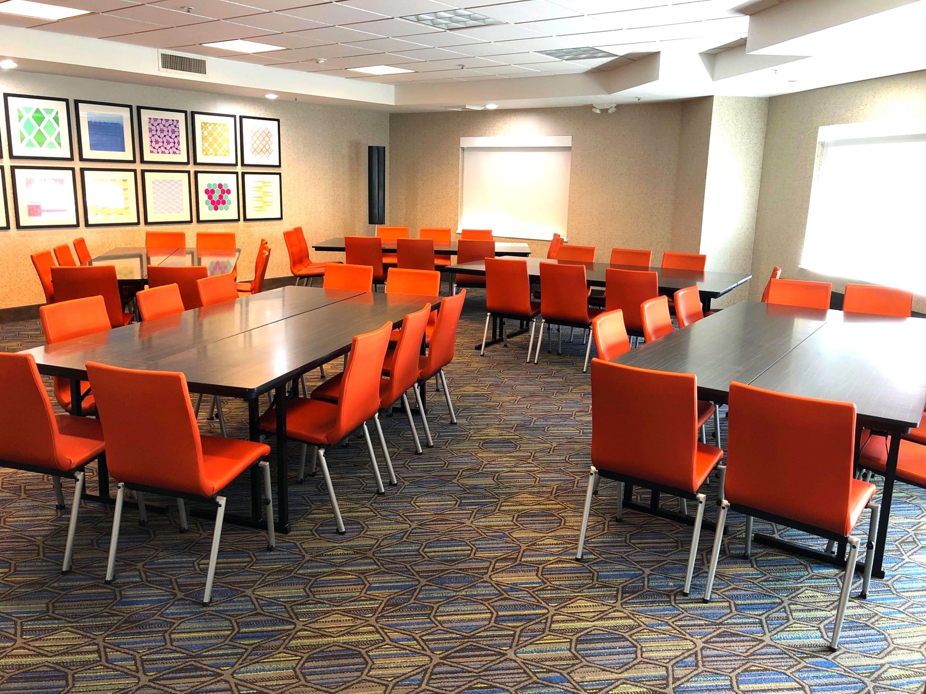 Holiday Inn Express Hotel & Suites Marina By Ihg Ngoại thất bức ảnh