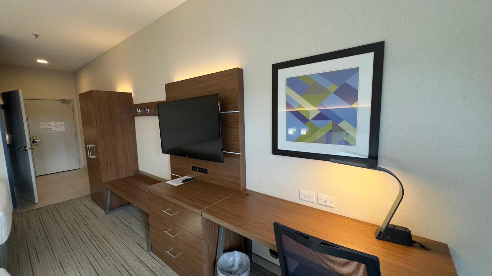Holiday Inn Express Hotel & Suites Marina By Ihg Ngoại thất bức ảnh