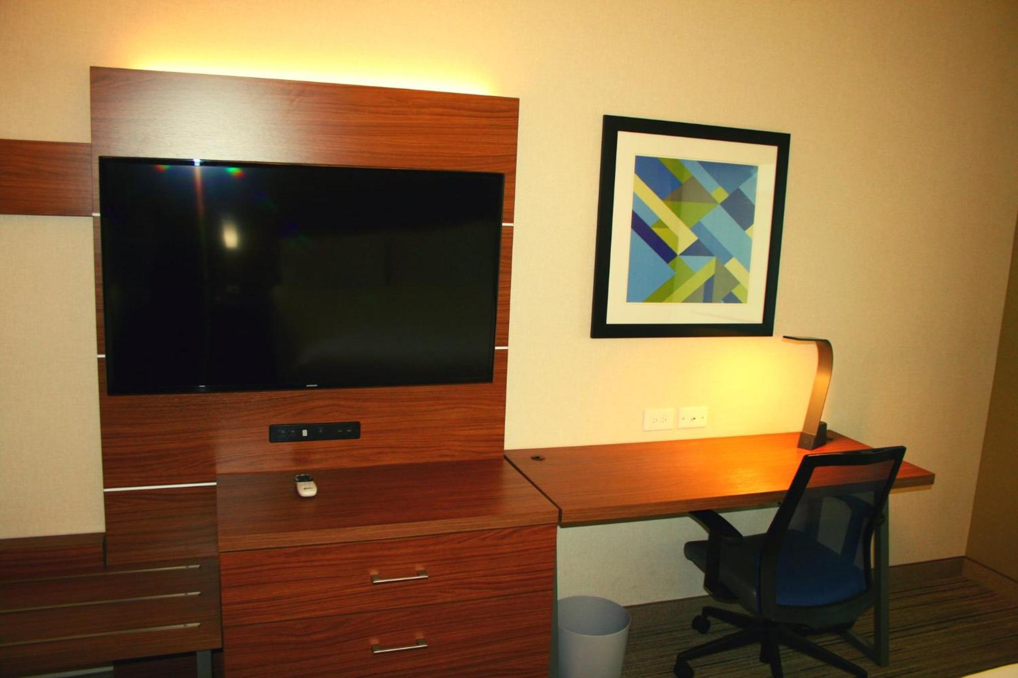 Holiday Inn Express Hotel & Suites Marina By Ihg Ngoại thất bức ảnh