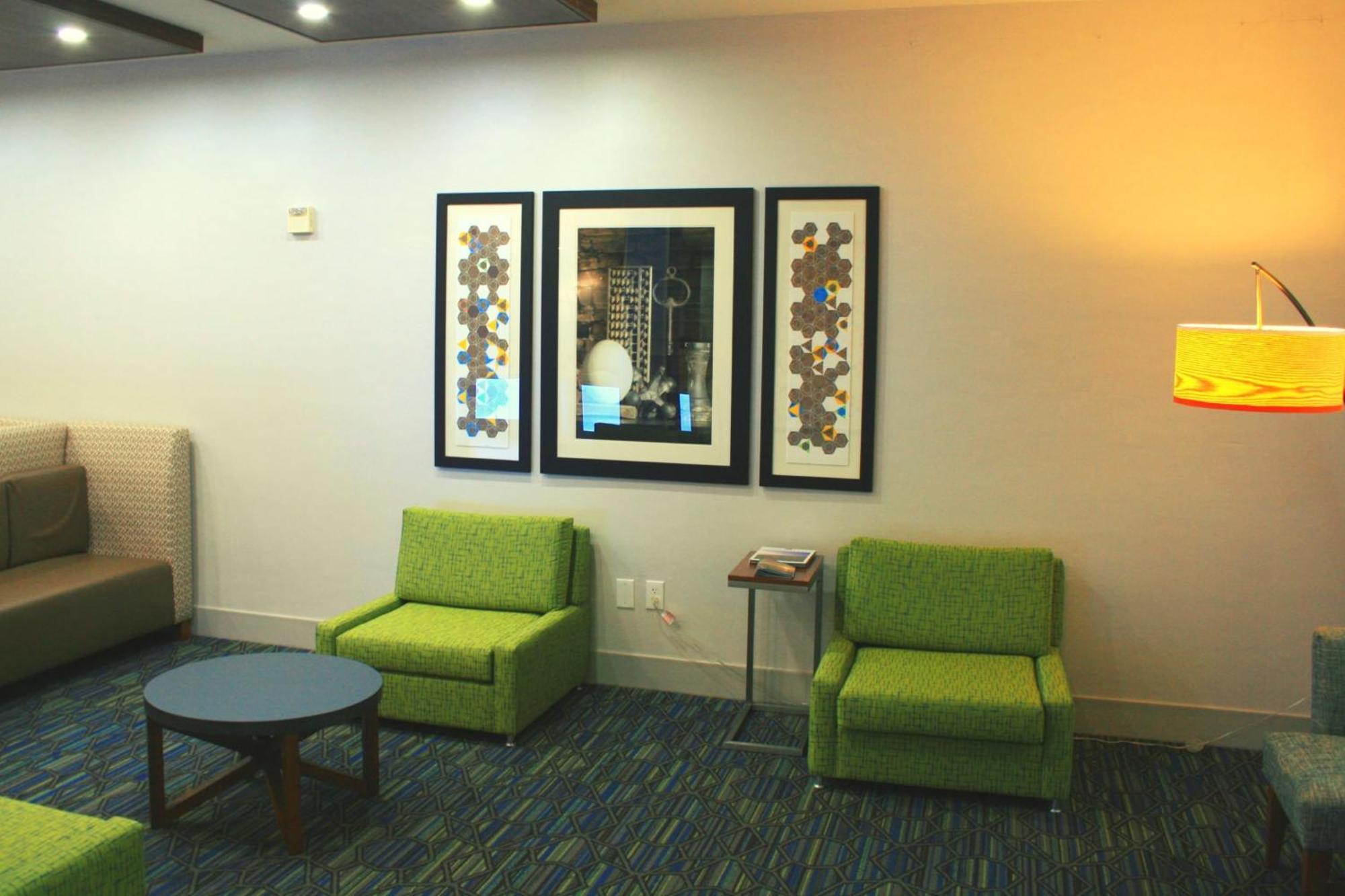 Holiday Inn Express Hotel & Suites Marina By Ihg Ngoại thất bức ảnh